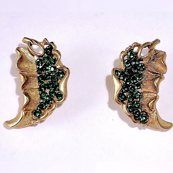💚 Vintage Signed BSK Leaf Brooch & Clip On Green Gold Tone Earrings Set - Picture 7 of 15